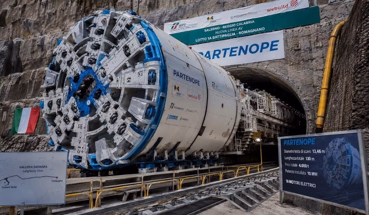 Phạm Nhật Vượng và canh bạc TBM để tăng tốc metro Hà Nội