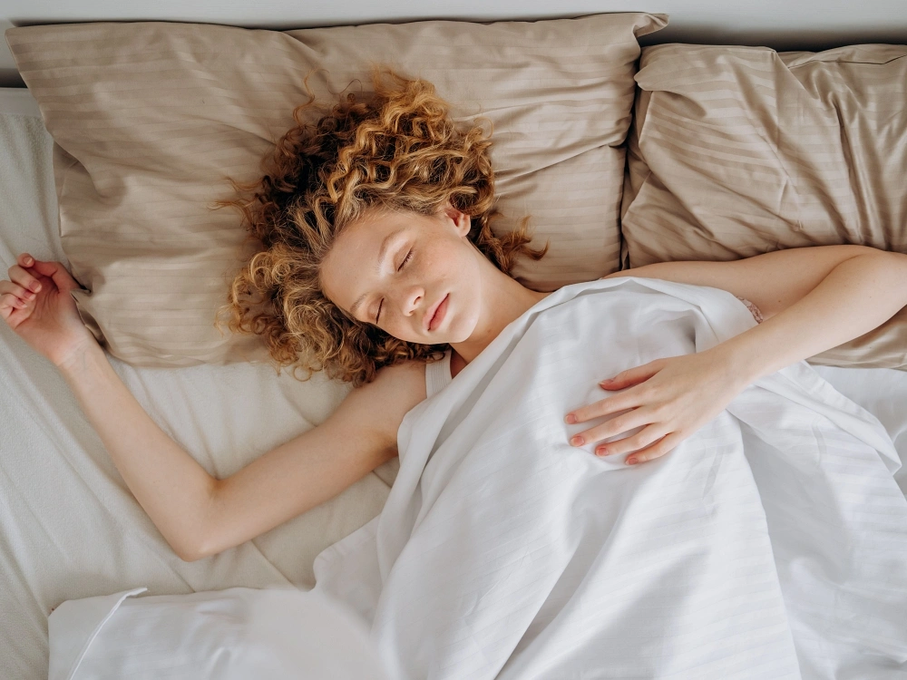 Ngủ bù cuối tuần có thực sự bù lại thiếu ngủ không?