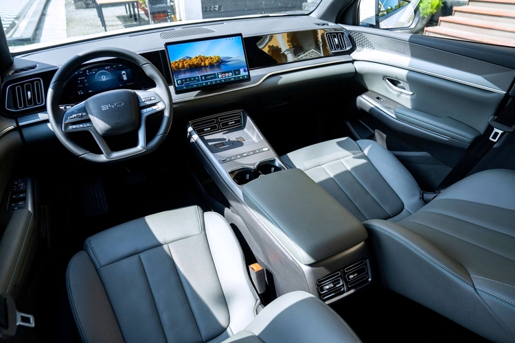 BYD Sealion 5 DM-i: Đòn tấn công giá vào phân khúc C-SUV hybrid