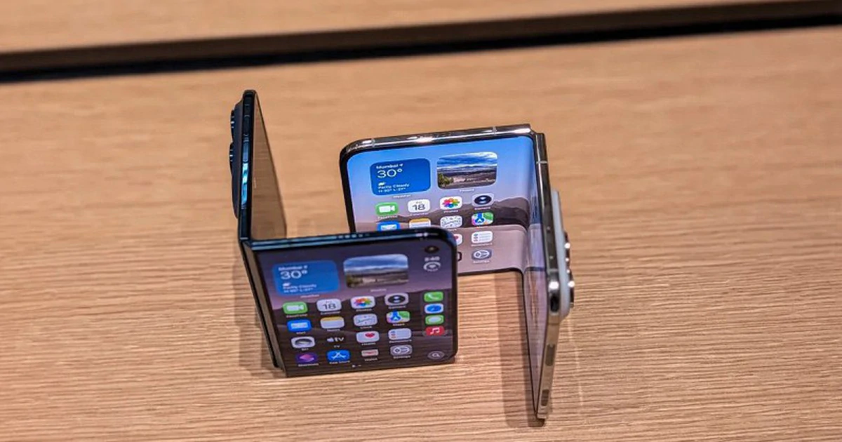 iPhone Duo 64,99 triệu đồng: 5 điều cần biết trước khi mua điện thoại gập Apple đầu tiên