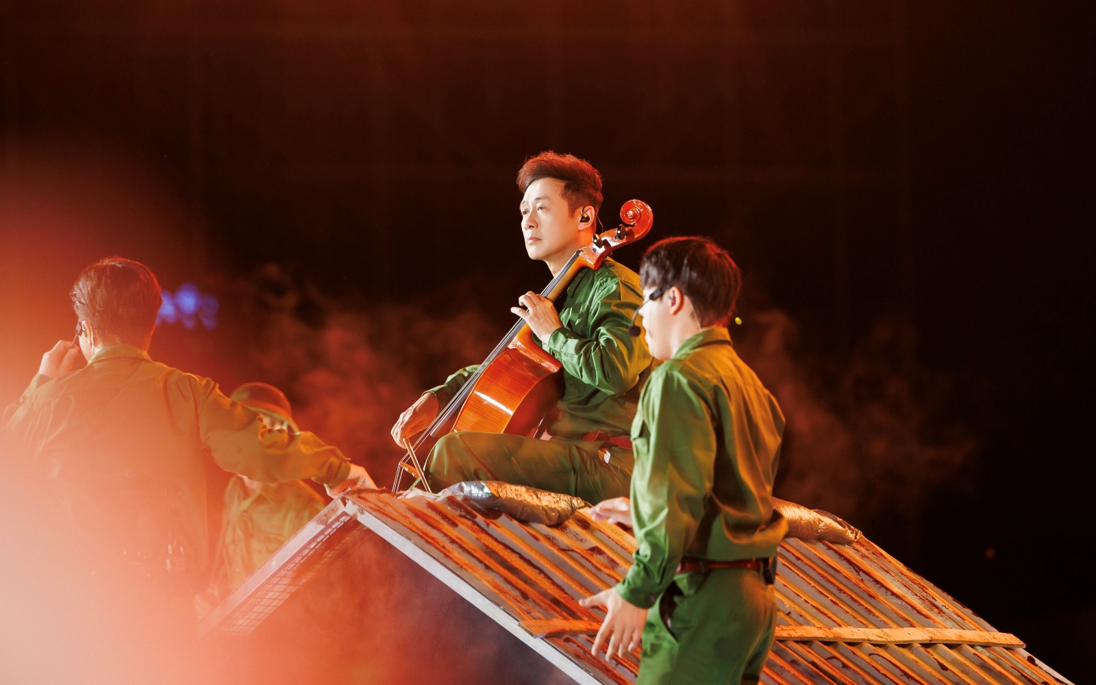 Concert Anh Trai Vượt Ngàn Chông Gai phơi bày khoảng cách giọng hát live