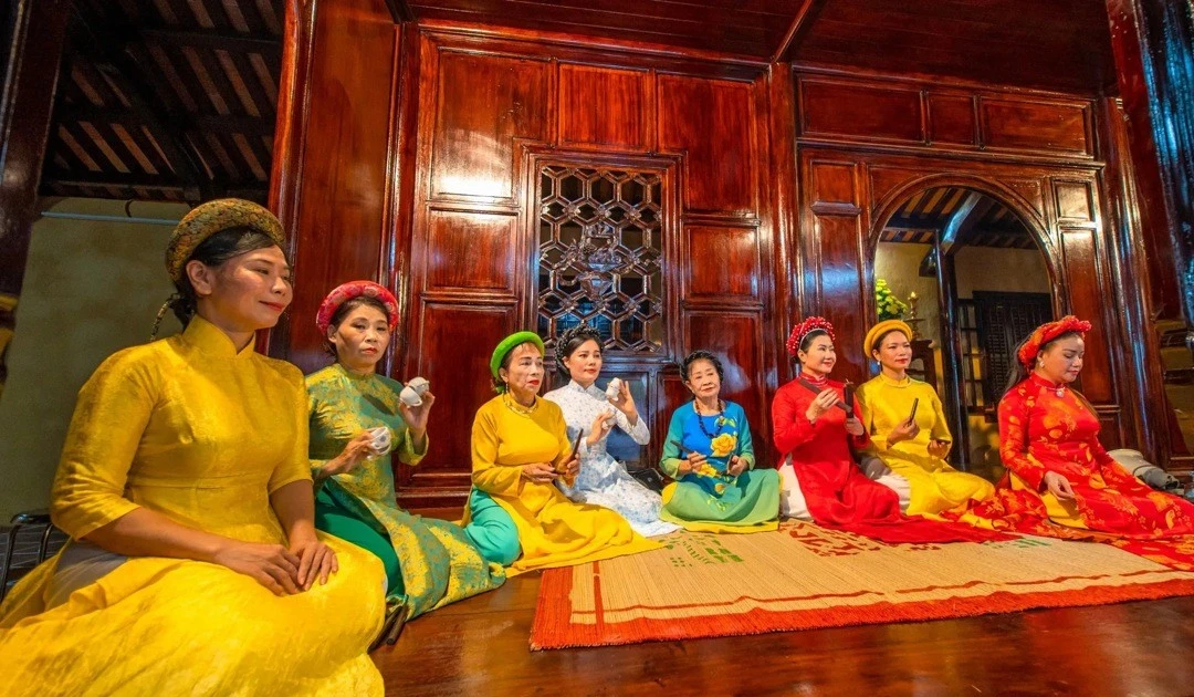 Huế chi gần 10 tỷ lập hồ sơ Ca Huế trình UNESCO