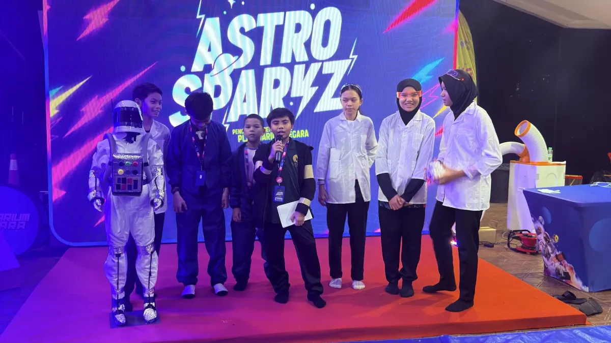 Kem Astronomi Astro Sparkz: Menyalakan Minat Sains Angkasa Anak