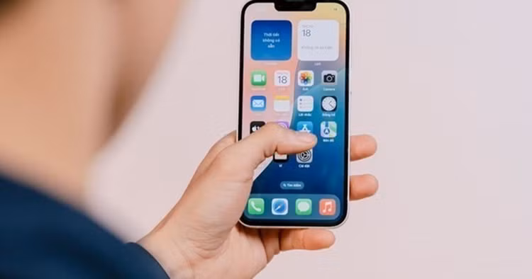 Tại sao smartphone 1TB vẫn nhanh đầy và cách quản lý bộ nhớ thông minh