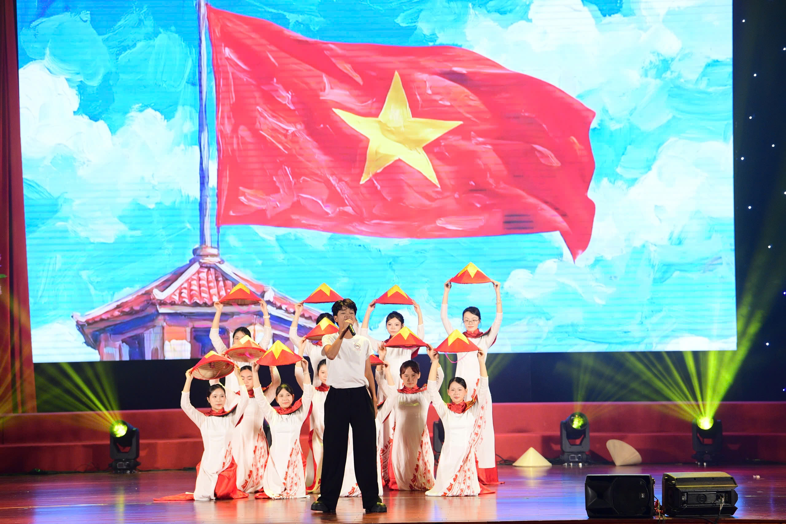 Hơn 800 thanh niên nói không với thuốc lá: Khi giới trẻ tự chọn sức khỏe và tương lai