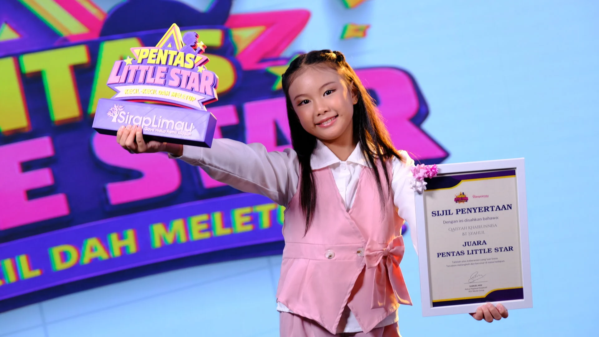 Bakat Cilik Raih Mahkota Pentas Little Star: Kisah Qaisyah dari Sabah