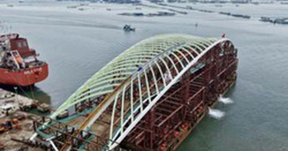 Cầu đi bộ lá dừa 3.400 tấn và hành trình 124 km thay đổi diện mạo sông Sài Gòn
