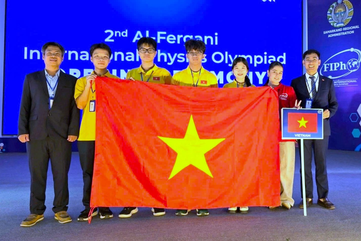 Cách học sinh Việt Nam chinh phục Olympic Vật lí quốc tế Al-Fergani