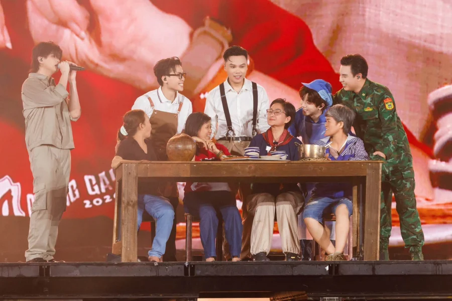 33 Anh Tài bùng nổ tại sân khấu TP.HCM trong đêm khai mạc concert Anh Trai