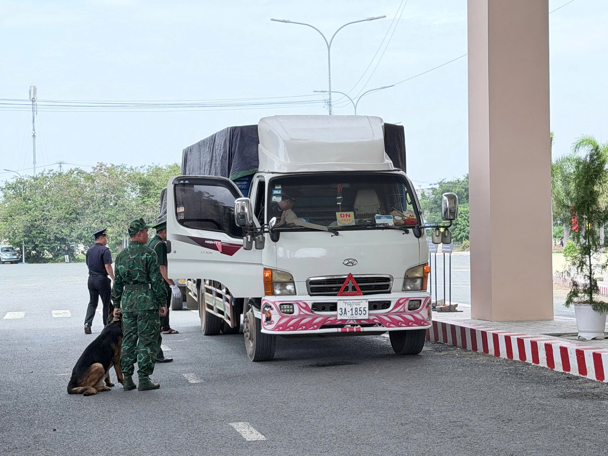 Lào Cai bứt phá xuất khẩu qua cửa khẩu: cơ hội cho thương mại biên giới khu vực