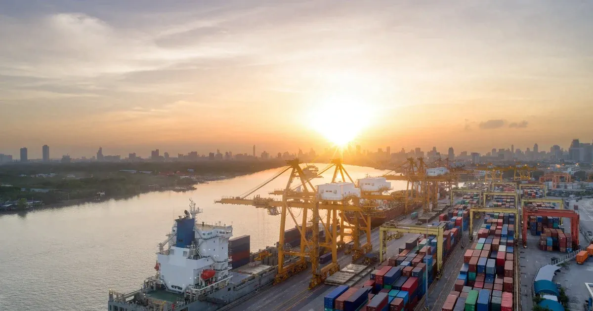 Việt Nam tiếp tục dẫn đầu tăng trưởng ASEAN: khoảng cách đang nới rộng
