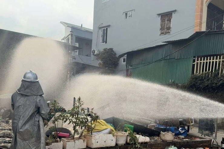Khí clo rò rỉ: Vì sao phổi tổn thương muộn và cách tự bảo vệ