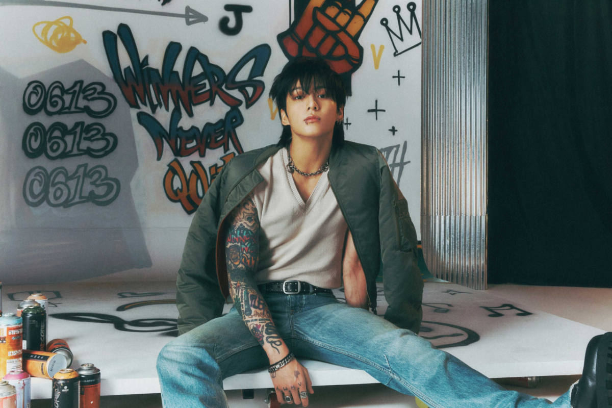 Jungkook Lập Kỷ Lục 152 Tuần Với GOLDEN, Bán Đạt 12 Triệu