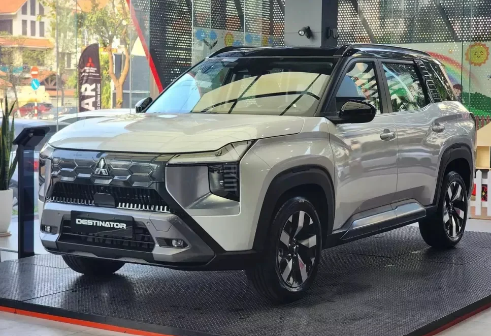 800 triệu mua SUV nào: chọn CX-5, Territory hay Corolla Cross?