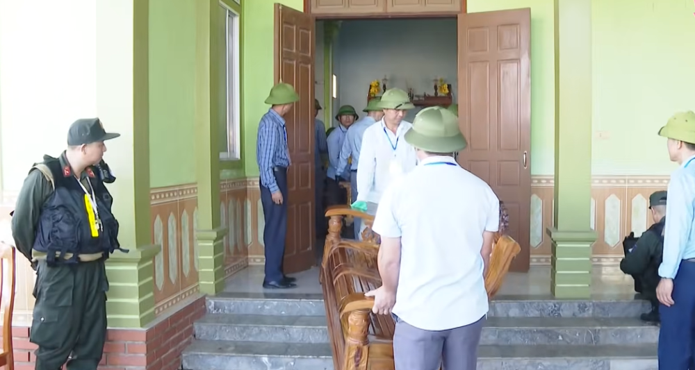 Cưỡng chế thu hồi đất cho cao tốc Vinh - Thanh Thủy: Bài toán mặt bằng và bồi thường