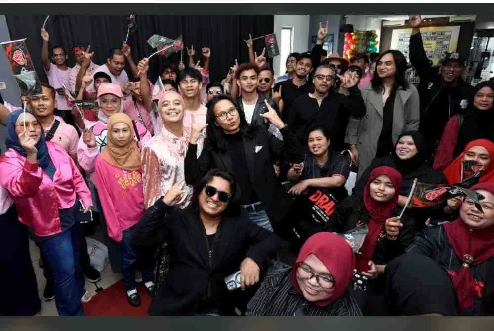 Drama Band dan Asfan Shah Satukan Fantasi di Zepp Kuala Lumpur