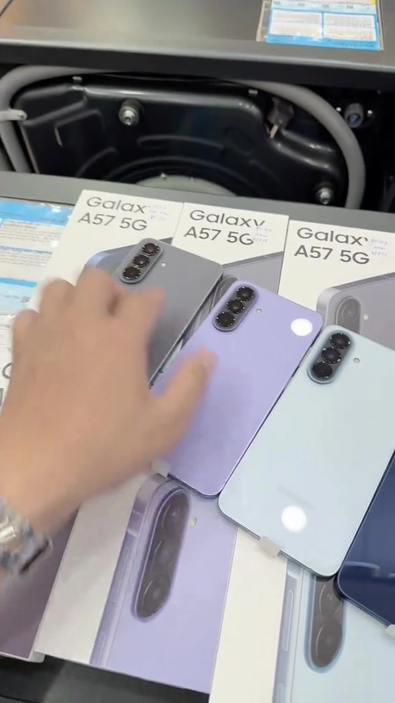 Galaxy A57 tháng 10/2026: còn 9,74 triệu sau nửa năm, One UI 9 vừa tới — mình chốt đáng mua hay chờ