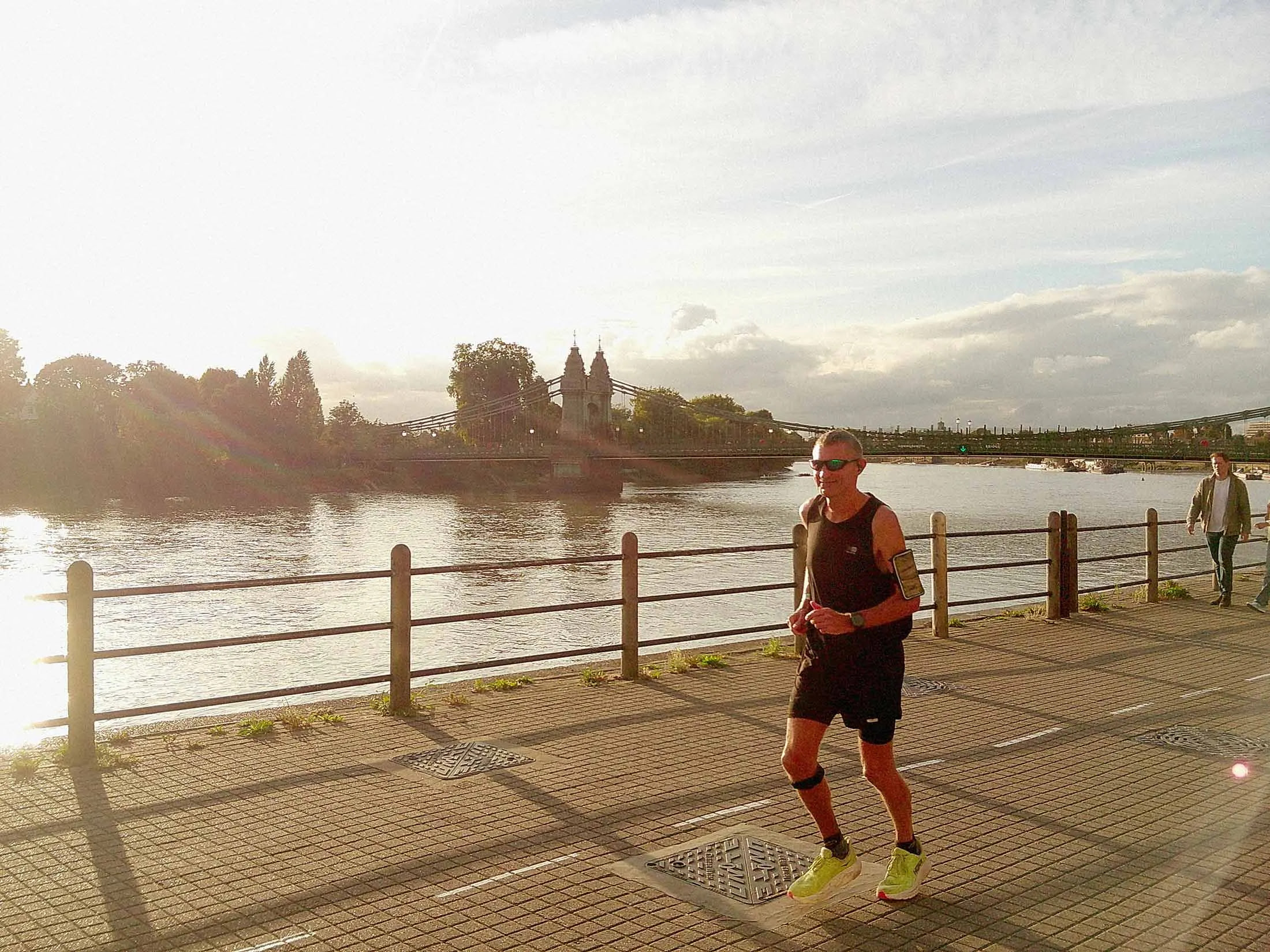 Từ phẫu thuật đến 140 siêu marathon: hành trình phá giới hạn