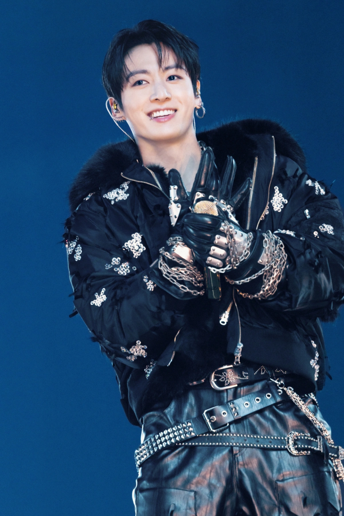 Jungkook dẫn đầu làn sóng solo K-pop trên toàn cầu