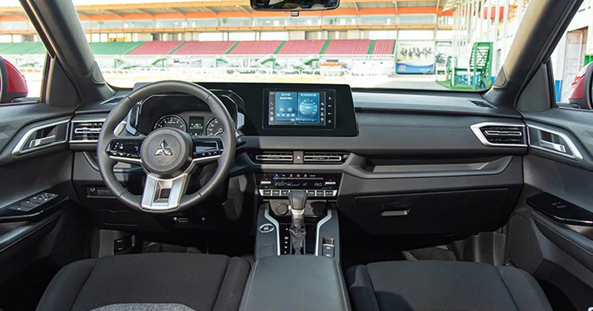 Mitsubishi Xforce giảm giá mạnh: mua ngay hay chờ?