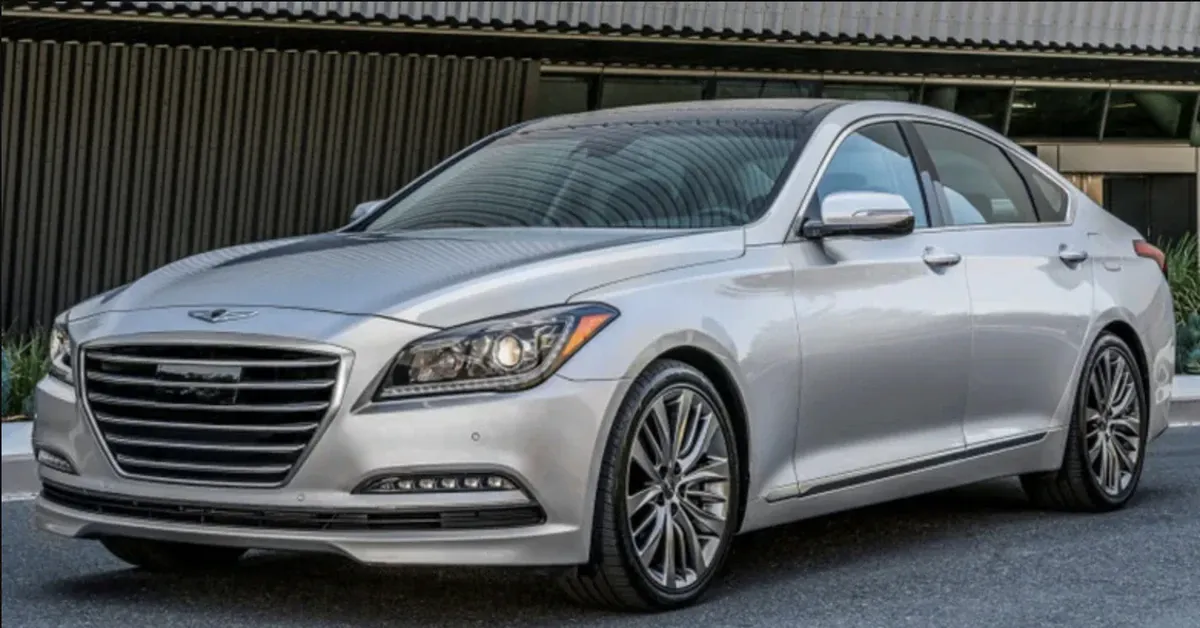 Toyota Land Cruiser Hybrid và Hyundai Genesis bị triệu hồi vì nguy cơ cháy: Chủ xe cần hành động ngay