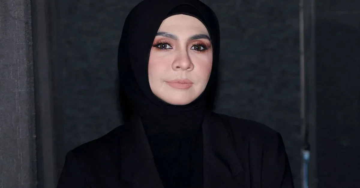Dari Stigma ke Pengakuan: Penyanyi Kelab dan Maruah Karir Muzik