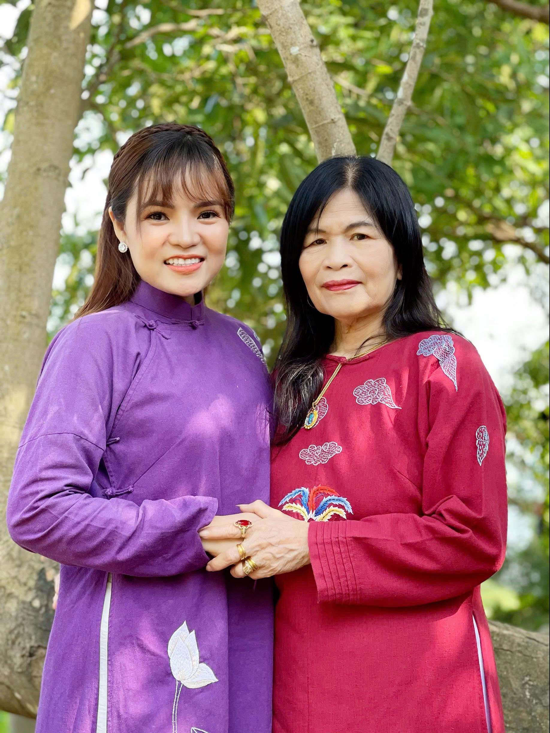 Mai Chung và hành trình đưa tiếng hát Huế vào tân nhạc