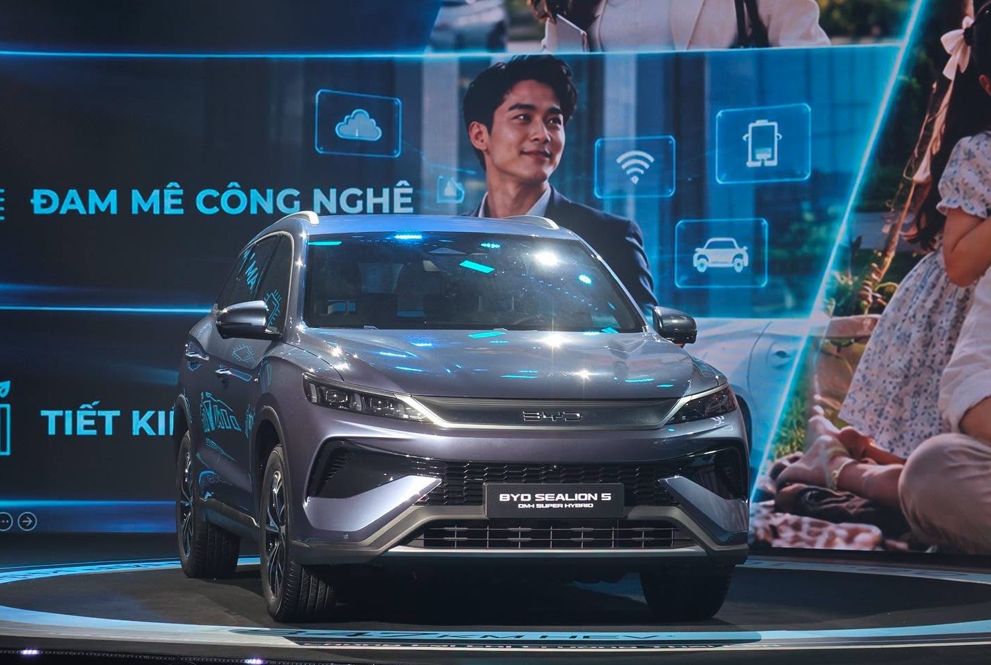 BYD Sealion 5 PHEV giá 659 triệu: Đáng chọn hơn CX-5 và Xforce?