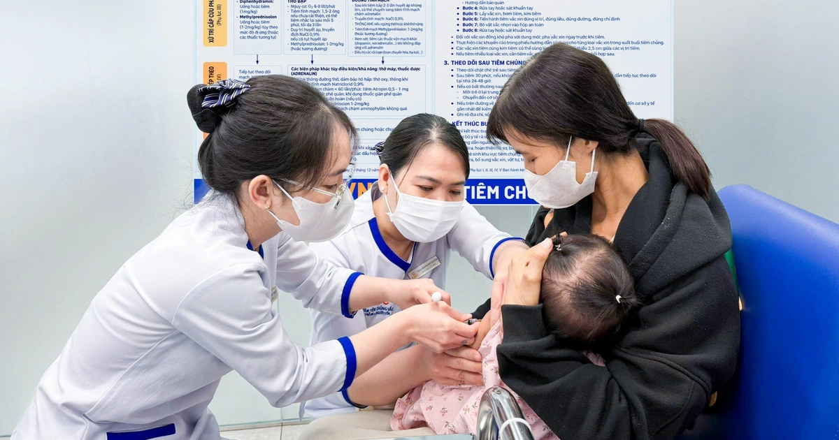 Sốt cao và đau đầu: khi nào phải nghĩ đến não mô cầu?