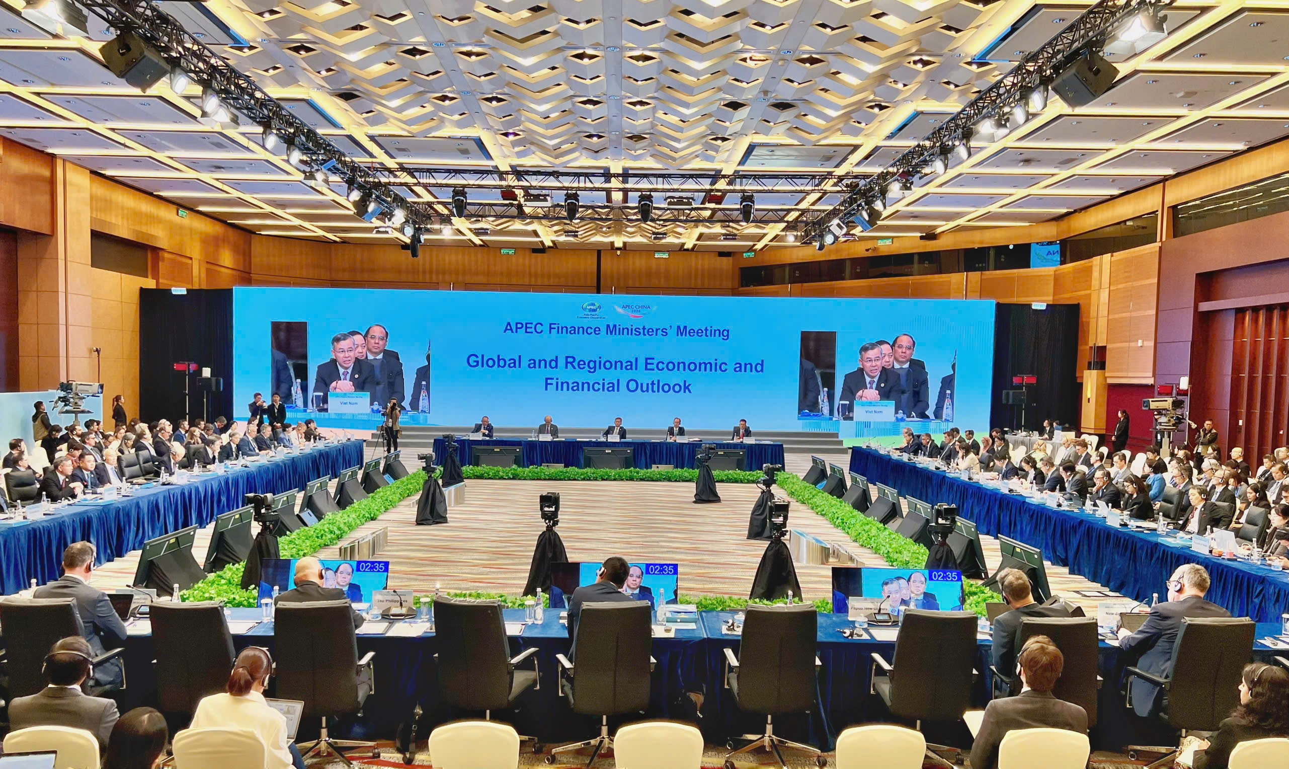 Việt Nam công bố chiến lược tăng trưởng hai con số tại APEC