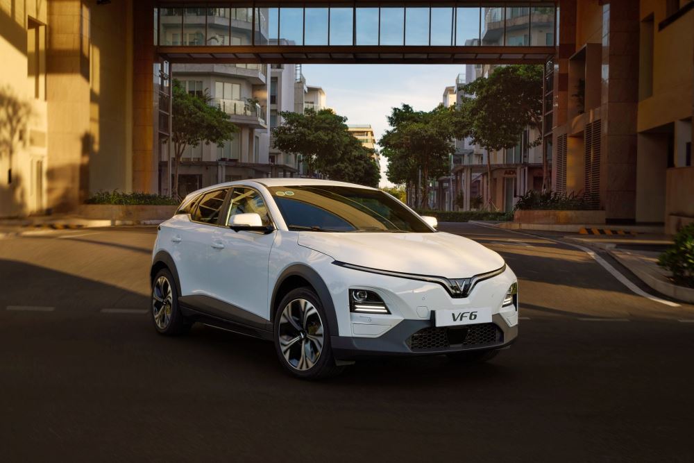 VinFast VF 6 Eco: SUV điện dưới 600 triệu đáng mua nhất cho gia đình