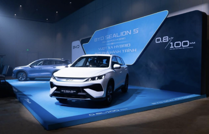 BYD Sealion 5 PHEV giá 659 triệu: Đáng chọn hơn CX-5 và Xforce?