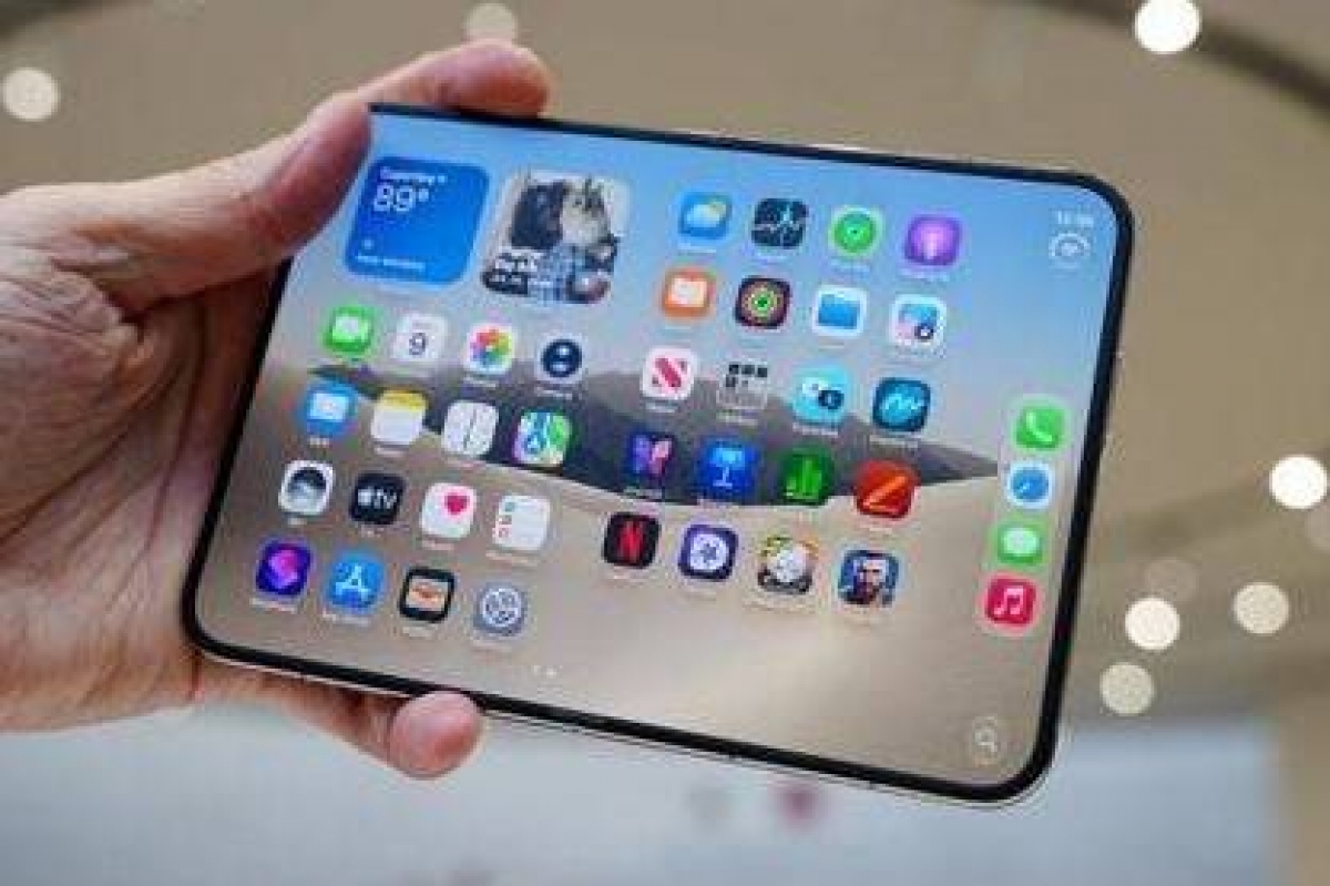 iPhone Duo pin 4.883 mAh: đủ cho màn hình gập lớn hay chưa?