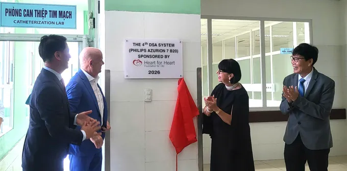 Sàng lọc bệnh tim miễn phí: Từ cứu chữa đến phòng ngừa ngay từ trong bụng mẹ
