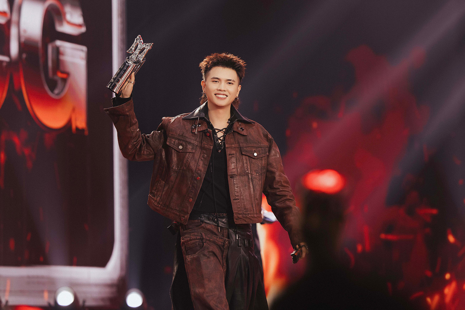 It’s CHARLES: từ hậu trường đến Anh Tài Kiến Tạo Giai Điệu