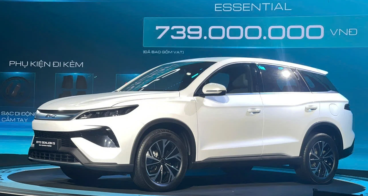 BYD Sealion 5 PHEV vs Mazda CX-5 và Hyundai Tucson: nên chọn SUV nào ở tầm 700-800 triệu?