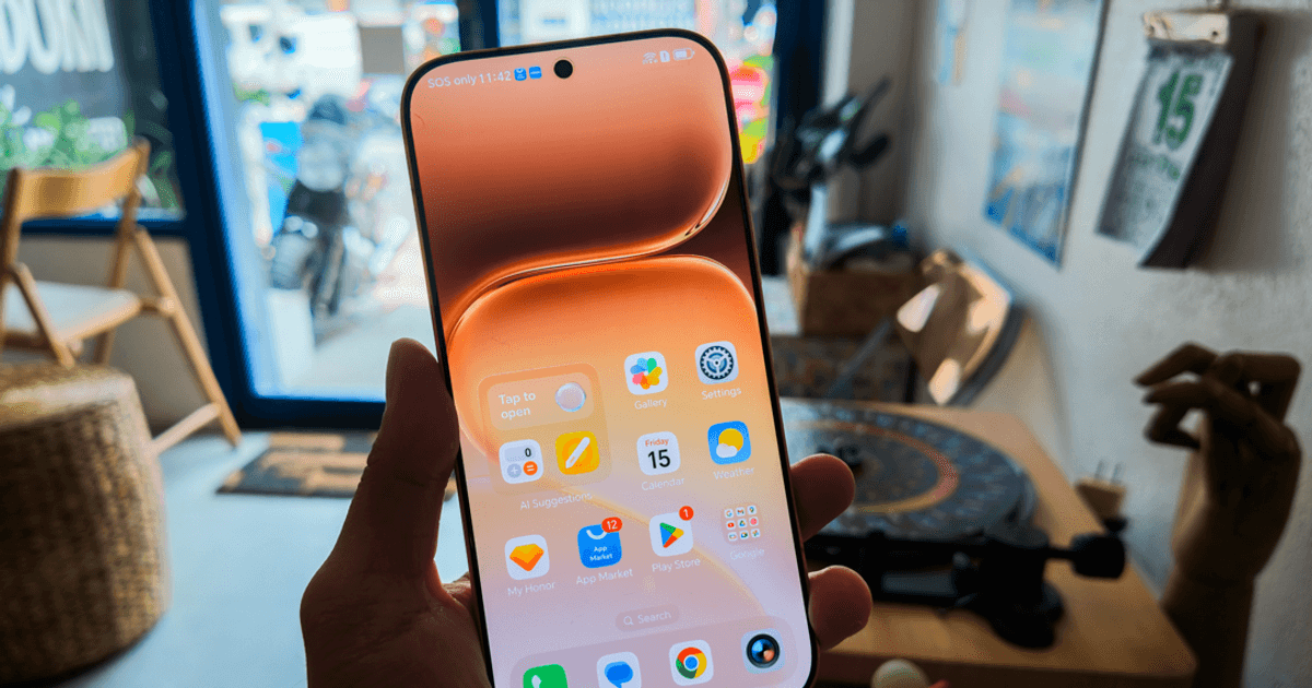 Samsung Galaxy S24 Ultra, iPhone 15 Pro Max hay Xiaomi 14 Ultra: Nên chọn máy nào khi đang giảm giá?