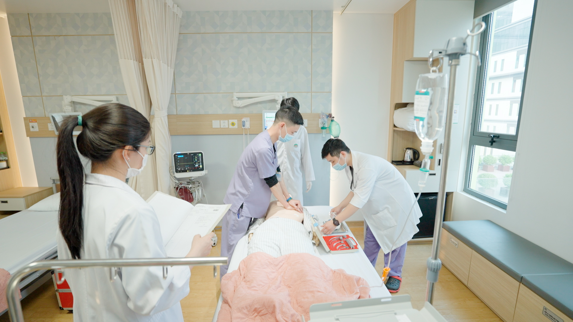 Giờ vàng nhồi máu cơ tim: Chậm một phút, mất cơ hội cứu cơ tim
