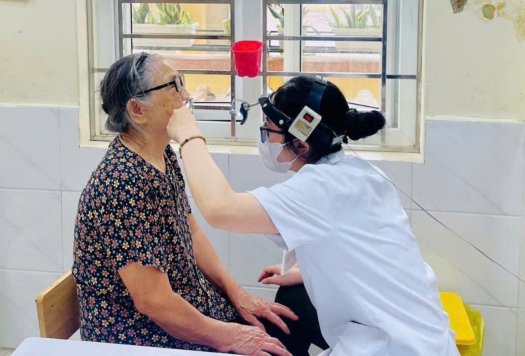 Từ phòng ngừa đến phát hiện sớm: Mô hình chăm sóc sức khỏe chủ động cho người cao tuổi