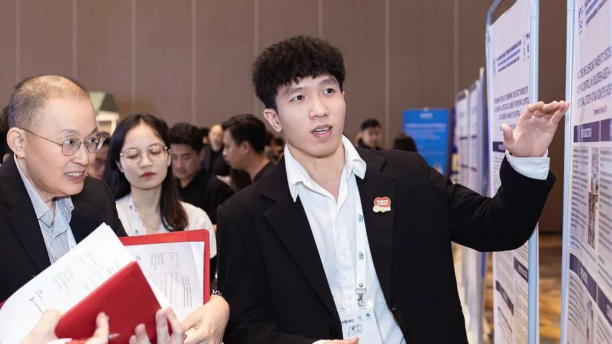 Phát hiện sớm cận thị ở trẻ học đường: Cha mẹ cần làm gì?