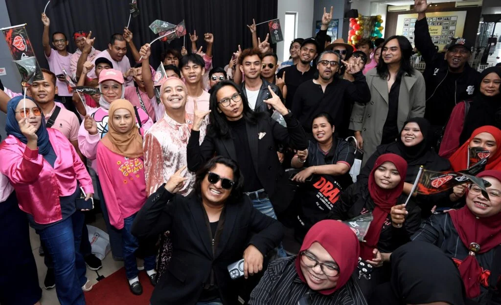 Malam Drama Manusia Satukan Tiga Nama dalam Konsert Fantasi