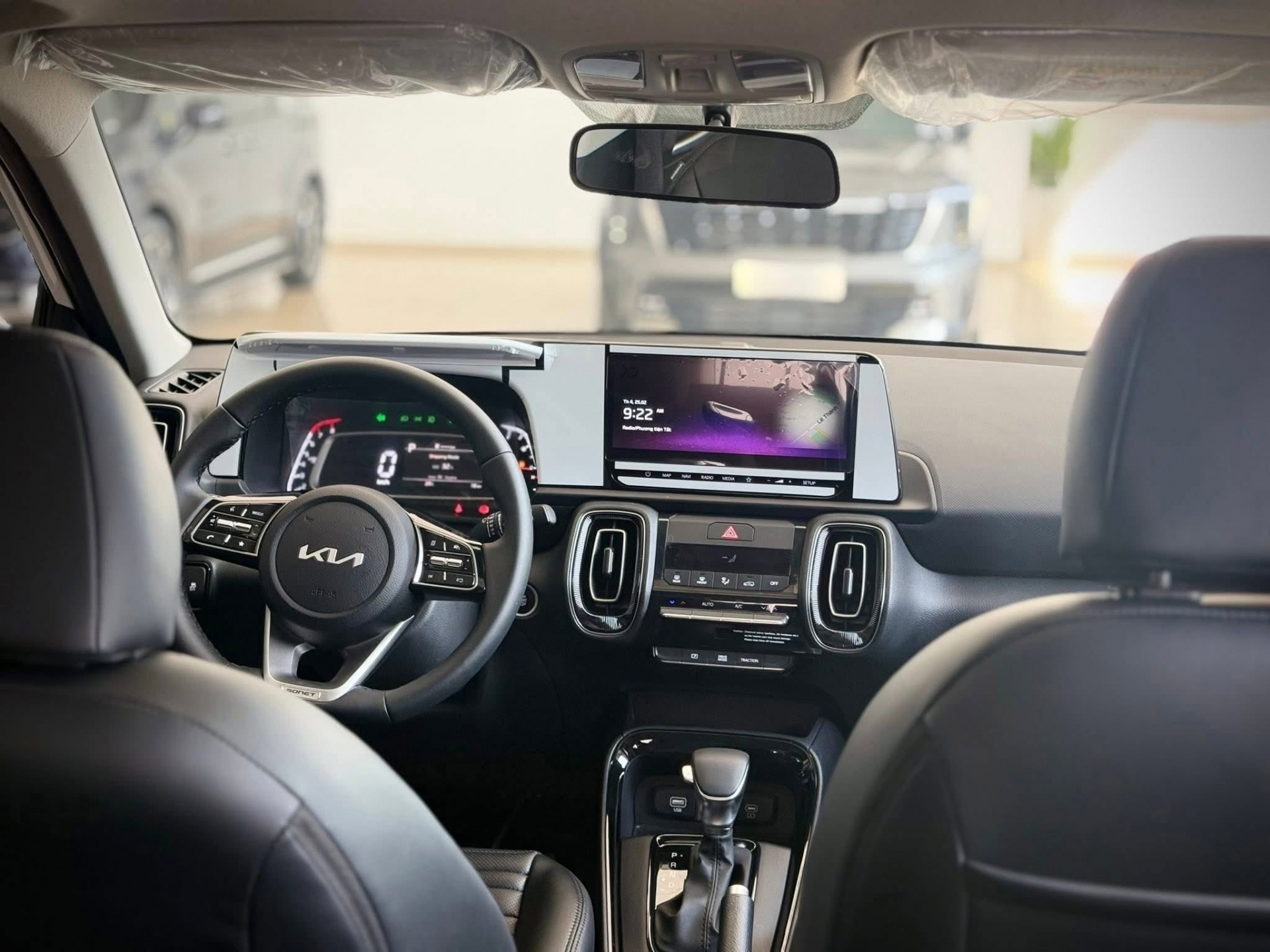 Kia Sonet xuống đáy 436 triệu: có đáng xuống tiền?