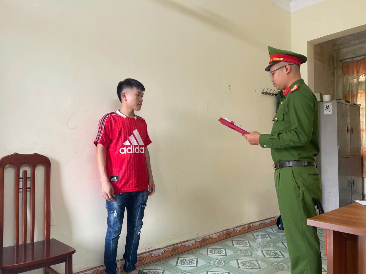 Cơ quan chức năng siết chặt trấn áp hàng giả thời trang cao cấp