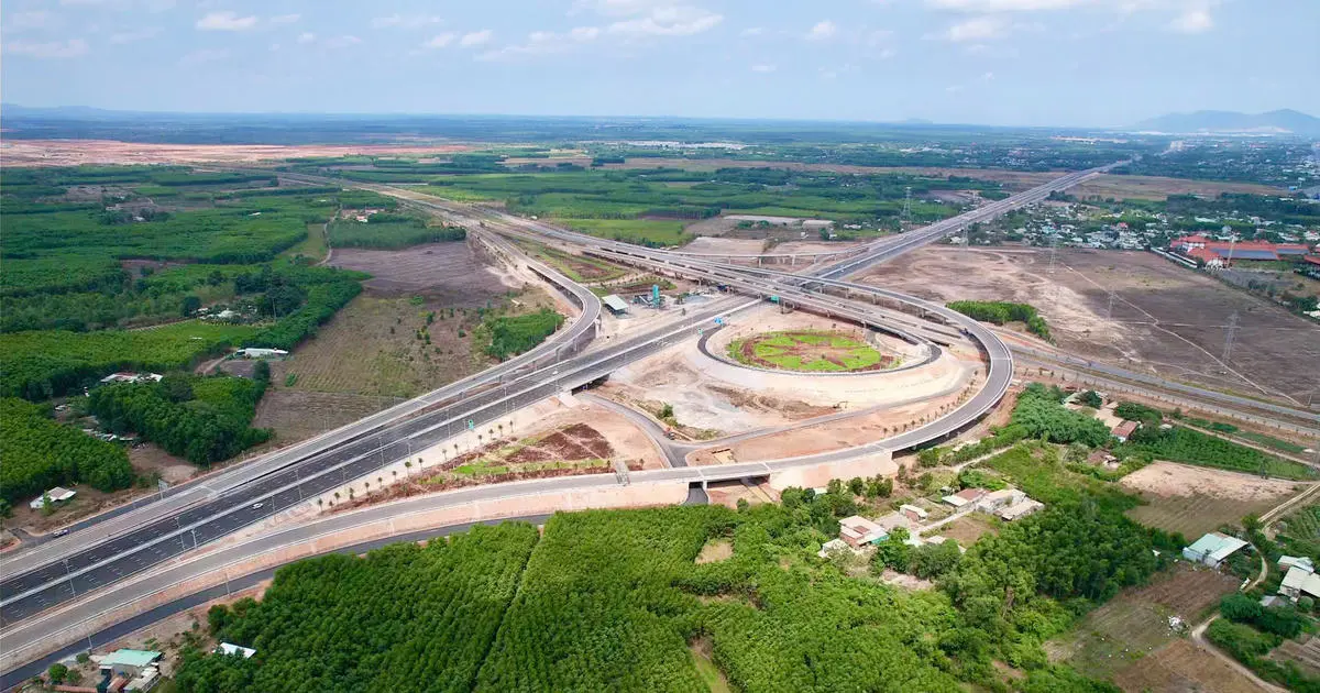 Đồng Nai đầu tư 300.000 tỷ đồng nâng cấp hạ tầng giao thông: Cú hích cho kết nối vùng kinh tế