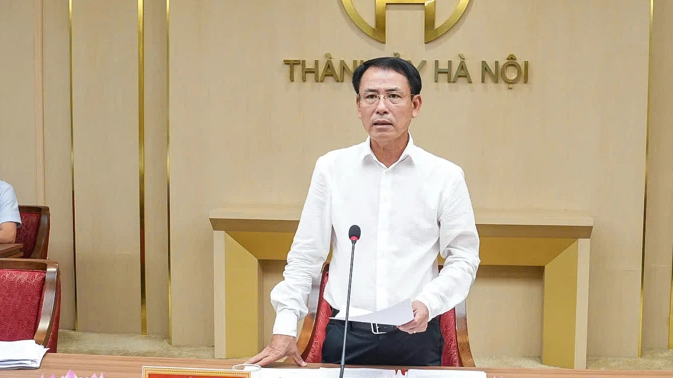 TP Hồ Chí Minh gỡ dự án tồn đọng: khi thủ tục phải chạy theo công trình