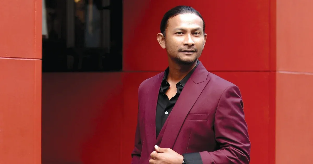 Dari Panggung ke Ruang Bisnes: Strategi Penyanyi Entrepreneur