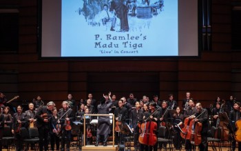 Bagaimana Lagu Filem Klasik Diangkat Semula Dalam Konsert Orkestra Penuh