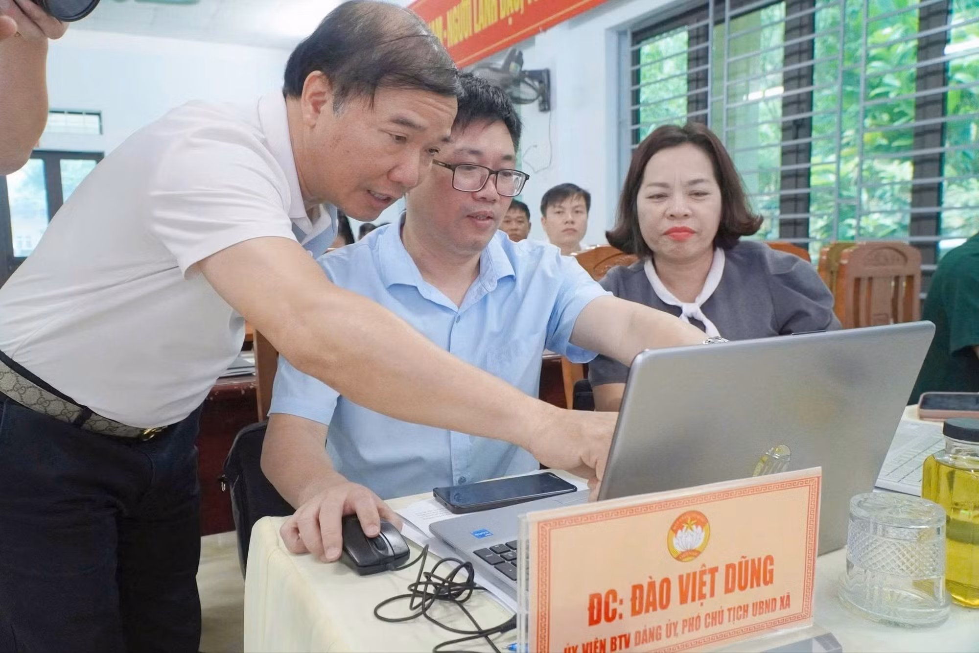 AI trong doanh nghiệp: Từ hào nhoáng công nghệ đến giá trị thực