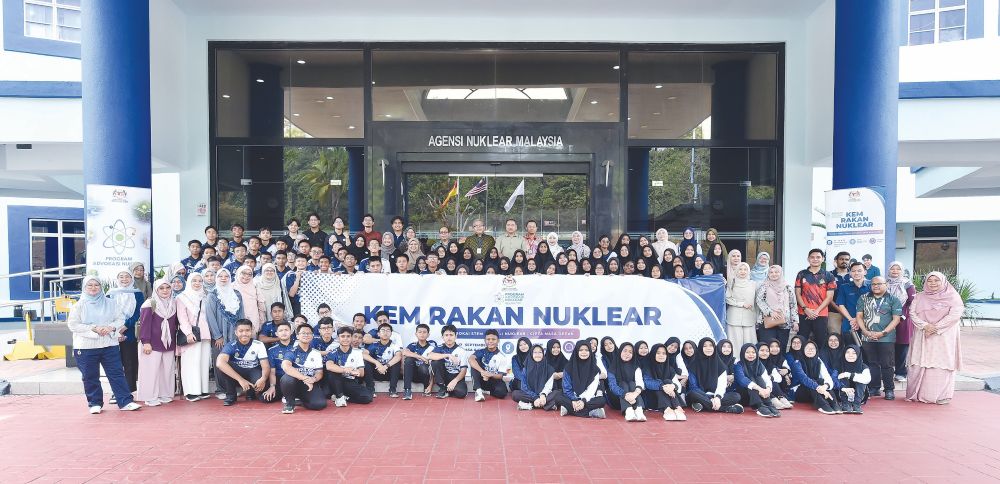 Agensi Nuklear Ubah Kelas Biasa Jadi Hab STEM Nuklear