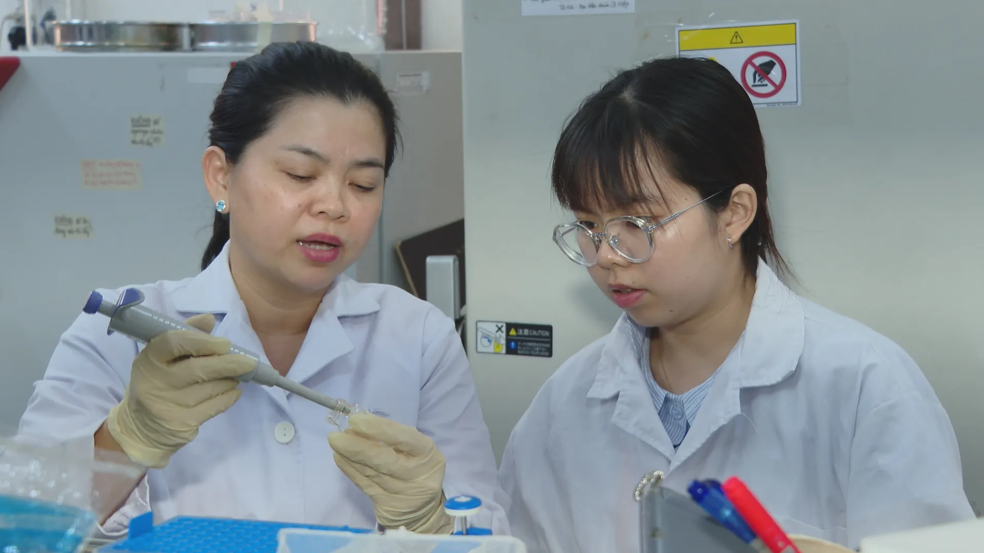 Nữ nhà khoa học ASEAN: Từ phòng lab đến sân chơi toàn cầu